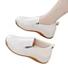 Zapatos de plataforma, zapatos de mujer de suela gruesa, nuevo modelo de otoño 2026, zapatos de tacón de cuña de un solo color, cómodos para mujeres de mediana edad y mayores, no cansan los pies, zapatos de madre de suela blanda