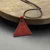 Collar con colgante de cinabrio, colgante triangular de arena dorada púrpura de bajo contenido, colgante creativo para cadena de suéter, accesorio de joyería al por mayor
