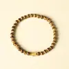 Pulsera de Madera de Águila con Cuentas de Cristal de Cabello Dorado, Nueva Joyería de Madera Estilo Chino, Souvenir para Atracciones Turísticas, Venta al por Mayor para Transmisiones en Vivo
