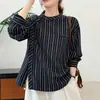 Confeccionada com uma Elegante Gola Diagonal e Listras Verticais, Camisa Feminina de Manga Longa para o Trabalho, Top Elegante com Gaze de Algodão de Camada Dupla, Gola Alta, Proteção Solar