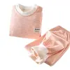 Traje de ropa interior de forro polar para niños otoño e invierno Nuevo engrosado cálido ropa de otoño pantalones largos pequeños y medianos para hombres y mujeres traje base para el hogar