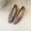 Zapatos planos de punta fina estilo retro francés para mujer, nueva colección 2026, con detalle de lazo, tacón oculto para mayor altura, adecuados para ir al trabajo, y bailarinas versátiles