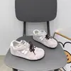 Zapatillas de Entrenamiento Planas Alemanas de Moda para Mujer, Nuevas de Primavera/Verano 2025 Estilo Coreano Retro Malla Transpirable Deportivas Casuales