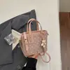 Bolso de Mano Pequeño para Viajes Transfronterizos para Mujer, Nuevo Verano 2026 de Moda, Gran Capacidad, con Lunares, Bolso Bandolera Cruzado Tipo Cubo