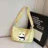 Bolsa de estilo japonés con estampado de cuadros de dibujos animados de alto valor para mujer, bolsa tipo dumpling de gran capacidad para verano, versátil para estudiantes, para ir al trabajo, de hombro o cruzada