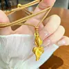 Nuevo collar colgante de moneda de la fortuna y la auspiciosidad con grabado de oro estilo chino, pez koi, cadena para la clavícula de pez grande y begonia niche