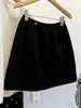 Falda corta de lana gris línea A, falda de invierno súper elegante para mujer, nuevo modelo 2026, falda bodycon de cintura alta para mujeres petite