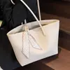 Bolsa Transfronteriza de Gran Capacidad para Mujer 2026 Nuevo Estilo Bolso de Hombro Simple Versátil Bolso Tote Casual Retro para el Trabajo