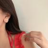 Pendientes de plata S925 con forma de cereza y diseño de chica japonesa de verano, con forma de corazón de melocotón y flores suaves.