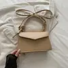 Bolso de mano anudado retro nuevo 2026, un bolso de hombro elegante y minimalista para mujer, con diseño coreano y estilo versátil cruzado