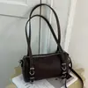 Bolso de mujer de nicho transfronterizo estilo coreano de moda, nuevo modelo otoño 2026, bolso tipo almohada simple con sensación de calidad, adecuado para el uso diario, bolso cruzado
