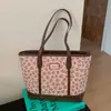 Bolsa Camurça Retrô para Trabalho para Mulheres 2025 Nova Bolsa de Ombro Casual de Grande Capacidade Outono e Inverno Bolsa Carteiro Bolsa Tote