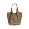 Bolso de Mano Extra Grande de Cuero Genuino de Alta Calidad Estilo Cesta, Piel de Vaca Capa Superior Tc, Bolso Cubo Exquisito de Gama Alta de Nicho para Mujer