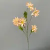 Flores de margarita artificiales para decoración del hogar, flores de cosmos artificiales para bodas, arreglos florales terminados, se pueden enviar en nombre de los clientes