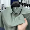 Camisa Polo Popular Estampada de Alta Elasticidade com Malha Waffle Pequeno, Manga Curta, Punhos Elásticos, Seis Cores, Promoção Principal, 100.000 Peças em Estoque para Envio Direto
