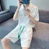 Conjunto de Duas Peças para Homens Modernos, Conjunto de Camiseta de Verão, Shorts Casuais Esportivos de Manga Curta de Marca Moderna para Homens, um Conjunto de Roupas que Fica Bonito