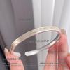 Qian Duoduo Pie Plata 9999 Fat Donglai Chapado en Oro Plata Esterlina Pulsera Patrón Hierba Enrollada Oro Nicho Pulsera de Plata Maciza Regalo
