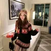 Cárdigan de punto jacquard LEKA Fascinado por las Islas Feroe Otoño/Invierno 2026 Nuevo estilo Ropa para mujer Suéter atmosférico con botones de cuerno para mujer
