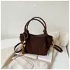 Otoño 2026 Nuevo Elegante Sencillo Temperamento Nicho Casual Bolso de Hombro Único Alta Apariencia Versión Coreana Popular Bolso de Mano Tendencia