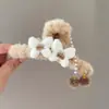 Pasador de Mariposa Rellena con Borla, Pasador Grande en la Parte Posterior de la Cabeza, Pinza de Tiburón, Volumen Lindo para el Cabello, Accesorios Florales para el Cabello para Mujeres