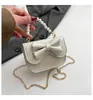 Bolsa Transversal Pequena Quadrada Simples Casual Estilo Novo 2026 com Laço, Bolsa Transversal da Moda Tendência para Mulheres