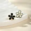 2024 Moda Nueva de Corea del Sur Pendientes de Perlas con Lazo Versátiles para Mujer Pendientes Elegantes Versátiles Joyería para Orejas