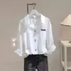 Camisa Casual Versátil Europeia e Americana Transfronteiriça da Amazon para Mulheres com Etiqueta Lateral, Mangas Médias Dobráveis, Para Usar Casualmente Dentro ou Fora