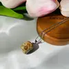 2023 Nuevo Collar de Piedra Natural Cuadrada Pequeña Colgante de Cristal sin Forma Ágata Femenino Explosiones de Siete Colores