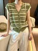 Camiseta de Tricô com Gola U de Manga Curta para Mulheres, Estilo Fino de Verão, Estilo Coreano, Slim Fit, Top Curto Sem Manga, Shisanxing Guangzhou em Estoque