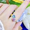 Anel Rosa de Diamante Coração Aberto Fashionable Light Luxury Versátil Nicho Cor Contraste Diamante de Alto Carbono Novo Diário Feminino
