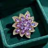 Broche de Flor de Joya Colorida de Pétalos Multicapa Forma de Gota de Agua Broche de Corsage de Aleación con Pedrería Colorida para Abrigos de Mujer Pin Decorativo