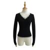 Camiseta feminina estilo coreano cinza falsa de duas peças com decote em V primavera e outono 2025 Sweet Spice Girl Design Sense Slim-fit Base Shirt Top curto
