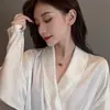 Collar de frijol enamorado de ágata roja para mujer 2023 TikTok en vivo popular celebridad de internet verano cadena de hueso de serpiente de acero de titanio cadena de clavícula