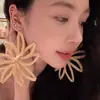 Oye Aretes de Flor de Paja Estilo Tao Yi Mengling para Mujer Estilo Bohemio Vacacional Joyería de Oreja Exagerada