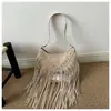 Bolso de Hombro Único Transfronterizo de Gran Capacidad Color Sólido 2026 PU con Borlas, Moda, Temperamento, Personalidad, Ambiente, para el Trabajo, Viajes, Debajo del Brazo