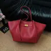 Bolsa Tote Transfronteiriça Leve de Grande Capacidade Tendência para o Dia a Dia Temperamento Simples Elegante Bolsa Asa Bolsa de Ombro Único Casual para Sob o Braço