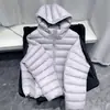 Chamarra de Algodón Canalé Ligera Cálida Corta con Capucha 2026 Ropa de Invierno Holgada Versátil Otoño e Invierno Casual Chamarra de Algodón Ropa Exterior