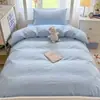 Conjunto de Roupa de Cama de Algodão Lavado Cor Sólida Novo Estilo Classe A para Dormitório Estudantil Cama de Solteiro, Incluindo Lençol, Capa de Edredom e Lençol com Elástico, Conjunto de Três Peças