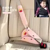 Almohadilla de hombro triangular para cinturón de seguridad de coche de seda de hielo personalizada por el fabricante, adecuada para todas las estaciones, almohadilla de hombro infantil anti-estrangulamiento para el interior del coche