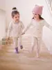 Conjunto de Roupa Íntima Jerry para Bebês Meninas 2026 Outono Novo Estilo Roupas de Outono para Bebês Meninas Calças para Crianças Pequenas Roupa de Casa para Crianças