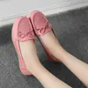 Zapatos Planos de Guisante Primavera y Verano Suela Suave Zapatos de Mujer Casual Transpirables Zapatos de Madre Zapatos Blancos de Cuero Zapatos Individuales