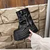 Meillard calças retrô botas de cano alto femininas outono e inverno novo pessoa pequena 10cm sola grossa aumento de altura fivela de cinto motocicleta botas Martin
