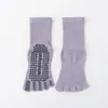 Nuevos calcetines de yoga para mujer, con agarres de silicona antideslizantes, diseño de cinco dedos, longitud hasta la pantorrilla, adecuados para ejercicio en interiores y Pilates profesional
