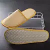 Pantuflas desechables para hoteles de estrellas, pantuflas de verano gruesas antideslizantes para salones de belleza, pantuflas al por mayor para casas de huéspedes y hoteles