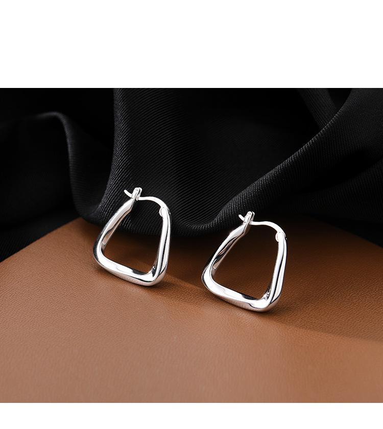 O1CN010yyd4W1P6JyNytLAE_!!1047