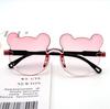 Óculos de Sol de Ursinho para Crianças Desenho Animado Fofo Moda Essencial para Viagem de Bebê Óculos de Sol Sem Aro com Presilha Anti-UV para Crianças