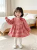 J nueva colección de otoño: camisa a cuadros dulce y delicada para niñas, casual y de corte holgado, versátil para varios atuendos