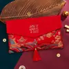 Sobres Rojos Bordados con Borlas Estilo Chino para Saludos de Año Nuevo y Festival de Primavera, Sobres Rojos de Mil Yuanes, Sobre Rojo de Tela al por Mayor de Fabricante, Personalizable