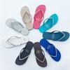 Novas chinelas de praia de PVC sopradas para comércio exterior, cadarços com strass, chinelos de verão femininos, cor e logotipo personalizados
