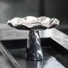 Plato de Fruta Moderno de Mármol de Diseñador Plato de Fruta Abstracto de Metal Bandeja de Almacenamiento de Escritorio Adornos de Decoración de Lujo Ligero